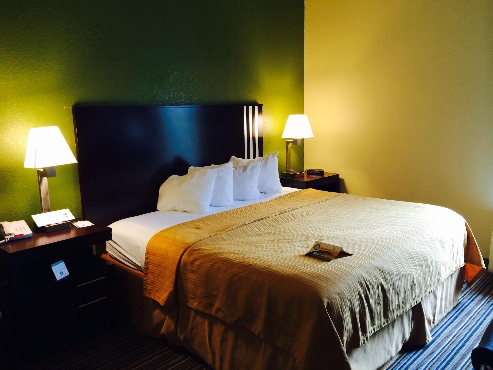 Spark By Hilton Wytheville East Main Street Bagian luar foto